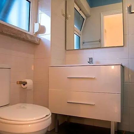Vandrarhem Top *
